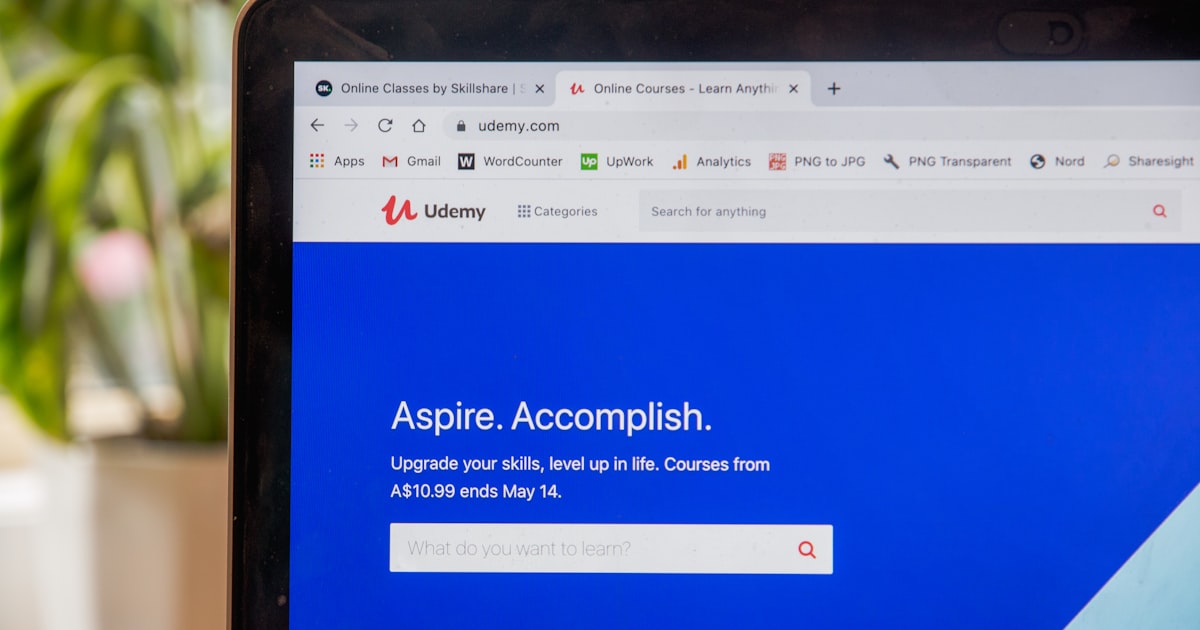 Shopify Store Essentials